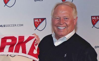 Dell Loy Hansen Net Worth - How Rich is the Real Salt Lake Owner?